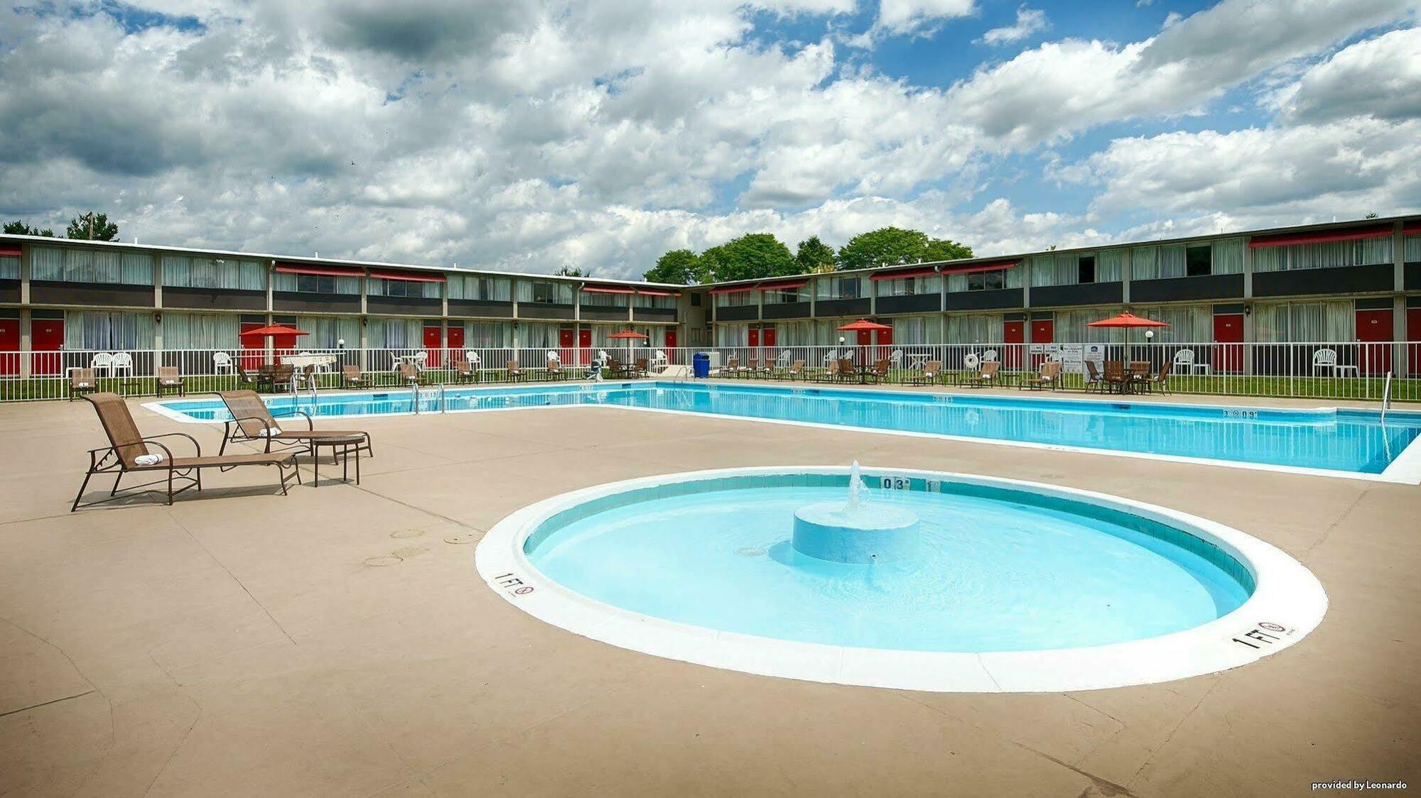 Surestay Plus Hotel By Best Western Lehigh Valley Bethlehem Exterior foto